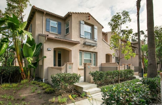 90 Hedge Bloom - 90 Hedge Bloom, Irvine, CA 92618