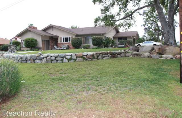 960 Hillcrest Dr. - 960 Hillcrest Drive, San Antonio Heights, CA 91784