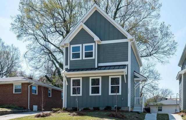 1004 Linwood Avenue