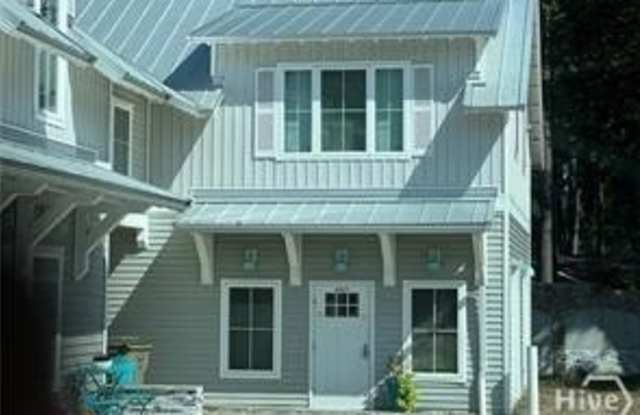 6914 Johnny Mercer Boulevard