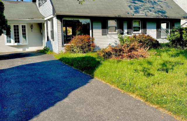 Photo of 46 BEAVERDALE Lane