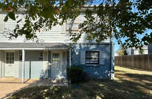 Photo of 2524 Delmar Street