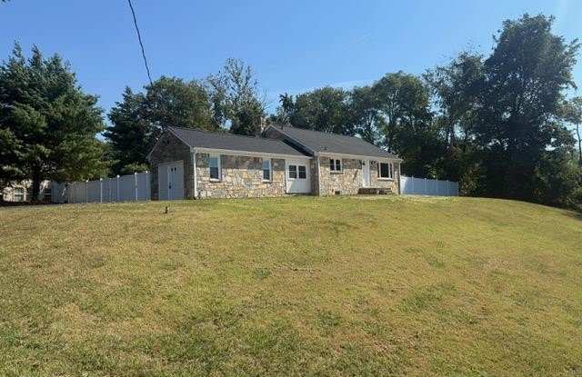 1319 COURTHOUSE Road