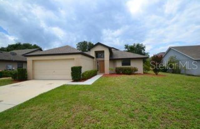 4460 TREASURE CAY ROAD - 4460 Treasure Cay Road, Tavares, FL 32778