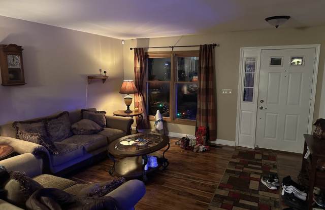 716 Greenmeadow Court