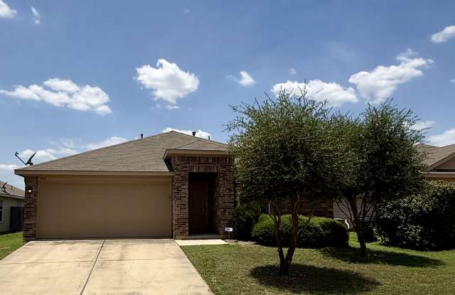 704 Silver Wing Drive
