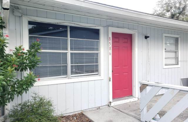 8586 CHANNELVIEW CIRCLE