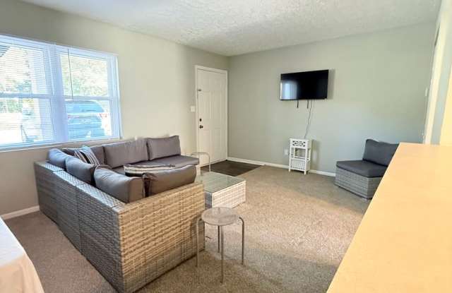 Charming One-Bedroom, One-Bathroom Apartment in Savannah