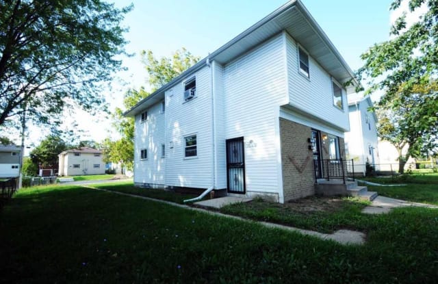 6049 N.60th Street - 2, Upper - 6049 N 60th St, Milwaukee, WI 53218