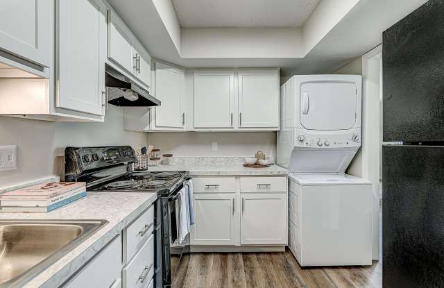 Stonehedge Apartments