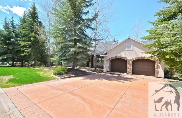 8911 Sackett Dr - 8911 Sackett Drive, Summit Park, UT 84098