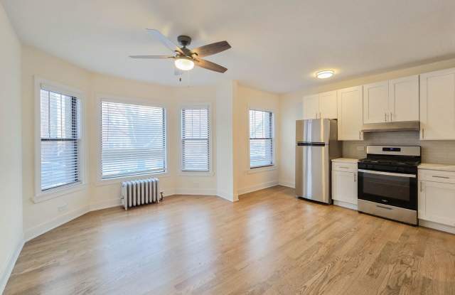 Photo of 5941 North Paulina St. Apt.