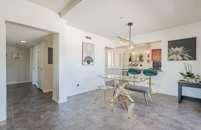 3600 North 5th Avenue