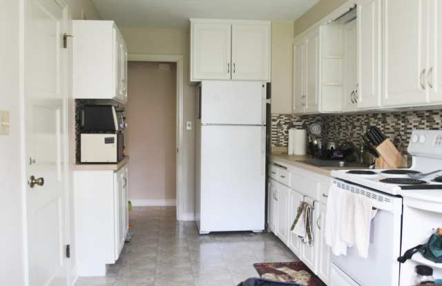 6101 West Wisconsin Avenue