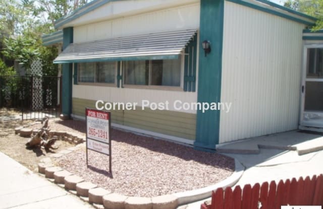 207 Buena Vista Ct SE - 207 Buena Vista Court Southeast, Rio Rancho, NM 87124