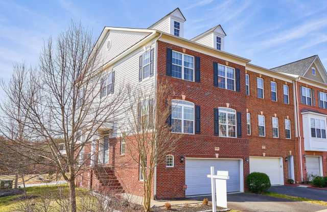 41625 BROXBOURNE Terrace