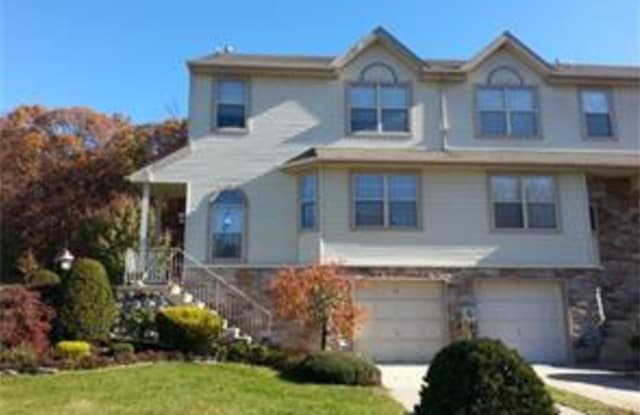 1 FOX MEADOW - 1 Fox Meadow Circle, Camden County, NJ 08081