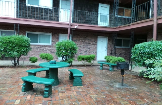 300 Bayou Blvd #307 - 300 Bayou Blvd 307, Pensacola, FL 32503