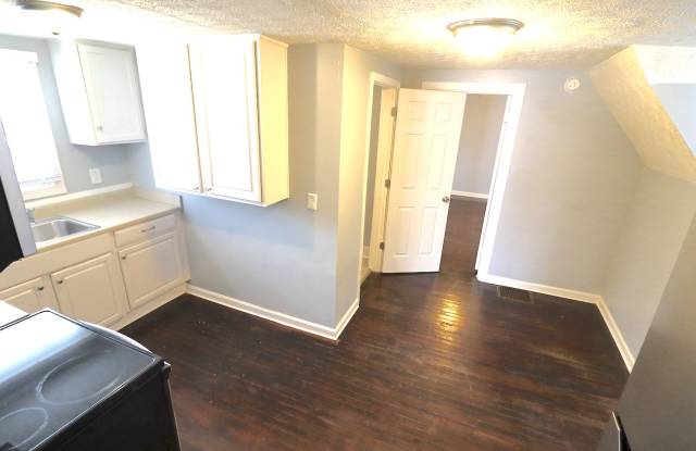 759 Holmes Street - 1UNIT A