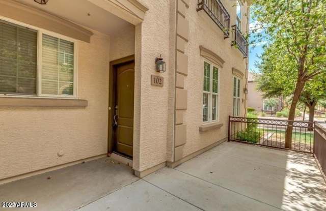 4750 E THUNDERHEART Trail unit: 102