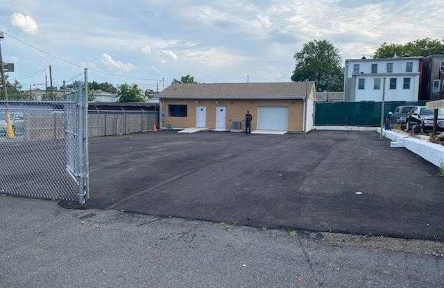 Photo of 239 BERNARD Street