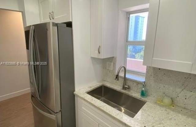 3201 SE 14th St Cswy