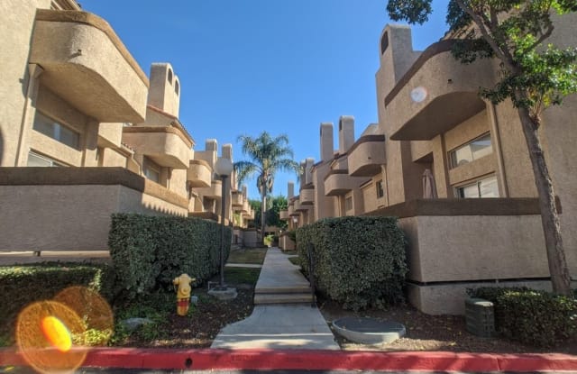 2030 S. Bon View Unit G - 2030 South Bon View Avenue, Ontario, CA 91761