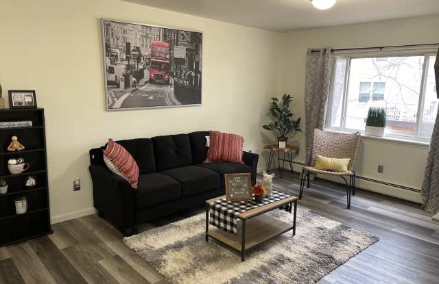 The Edge at 1815 - Student Housing