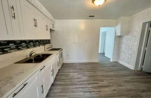 1801 NW 88th Street, Miami, FL 33147