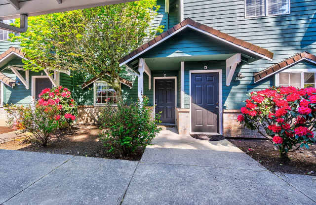 Two Bedroom Townhouse in Edmonds