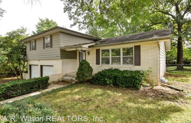 3252 S. Bellhurst Ct. - 3252 South Bellhurst Avenue, Springfield, MO 65804