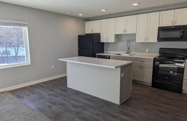 200 Martin Dr Unit A11