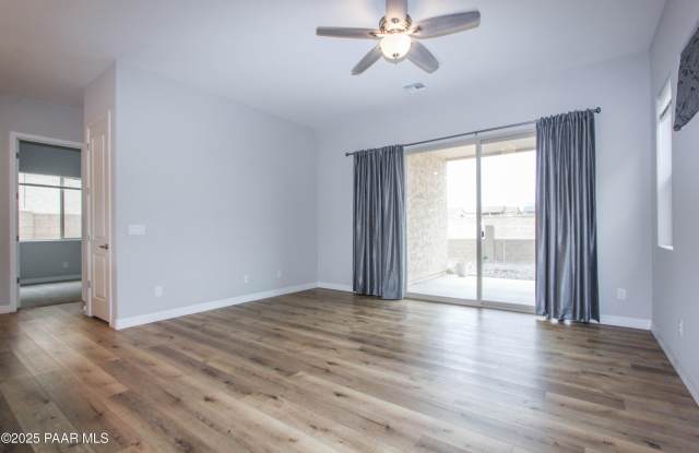 4874 N Pemberley Street