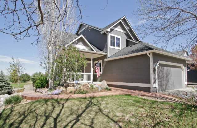 Beautiful 4BD/3.5BA Indian Peaks Home on Golf Course with Views!