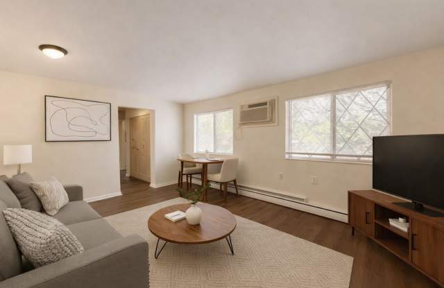 Photo of Pre-leasing: 1 Bedroom 1 Bathroom apartment in Downtown Beaver!