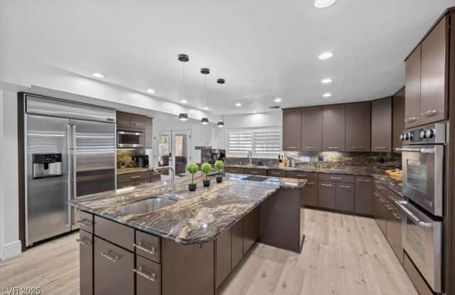 1695 Montessouri Street