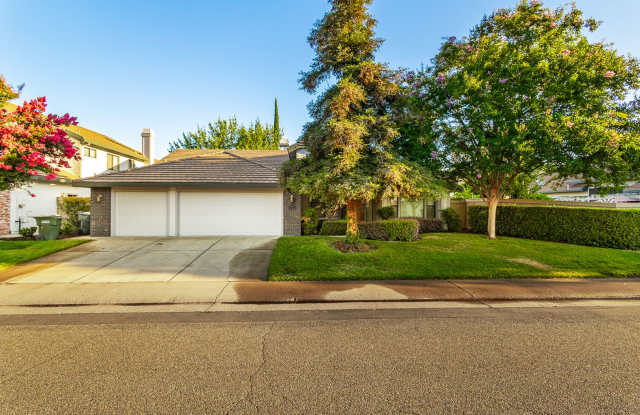 Gold River Home, Immaculately Kept with Beautifully Landscaped Backyard