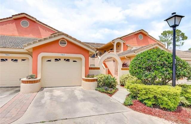 7863 SUGAR VIEW COURT
