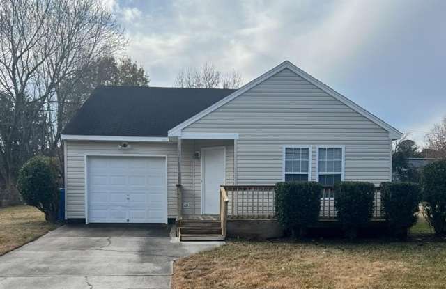 Photo of 958 Poplar Avenue