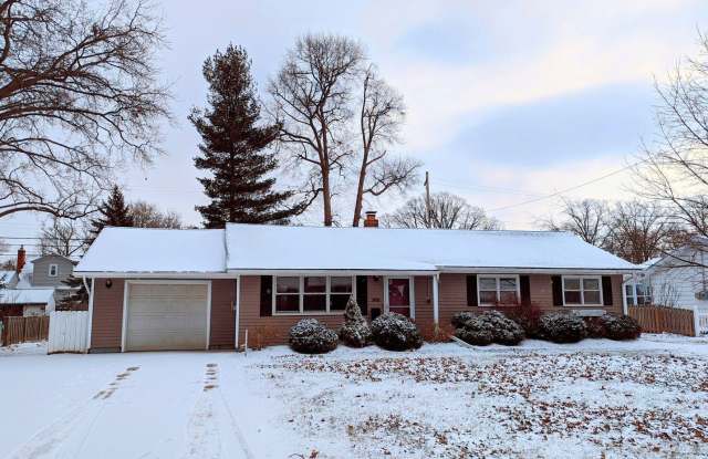 165 Moorewood Avenue - 165 Moorewood Avenue, Avon Lake, OH 44012