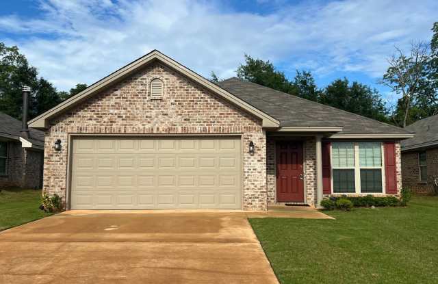 Home for rent in Prattville