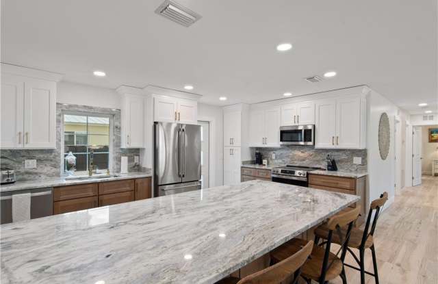 Photo of 1085 29th Street