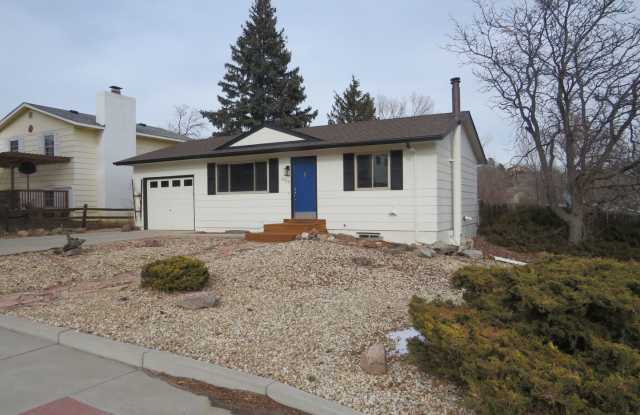 Updated 3-Bedroom Home on the West Side