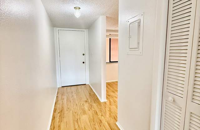 141 Lakeside Drive - 1