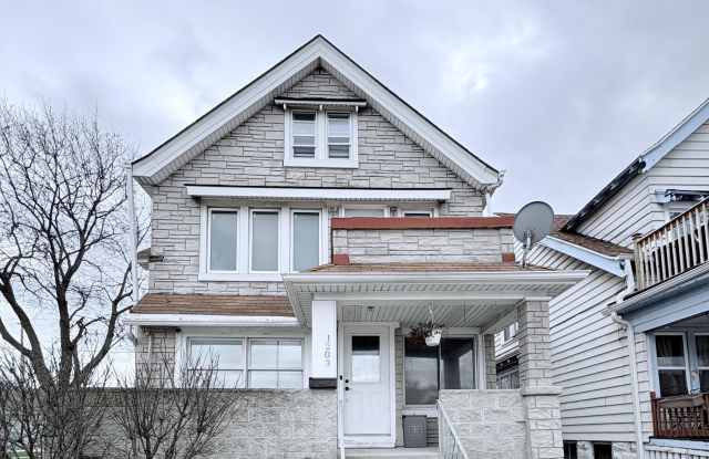 1203 W Oklahoma Ave