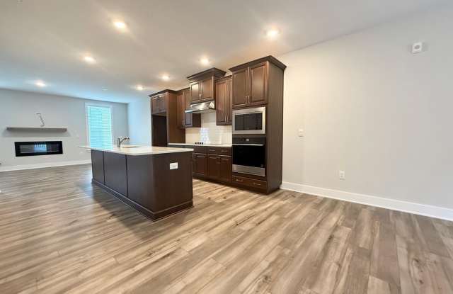 Photo of 11549 Helmond Way unit: 107