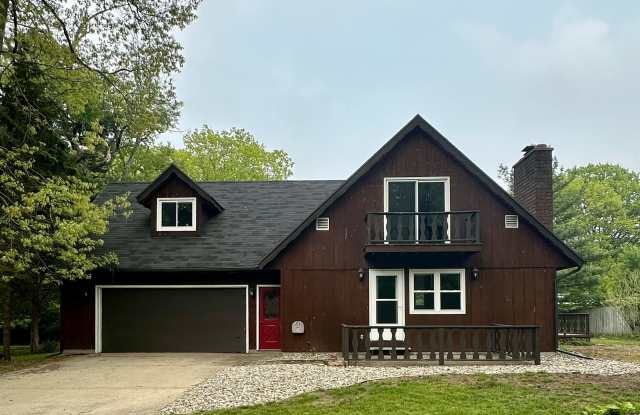 Photo of 103 Navajo Avenue