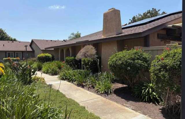 Single Story Townhome in Oceanside