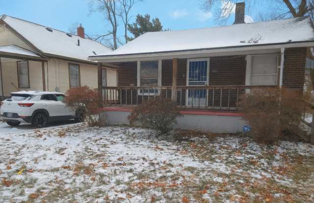 Photo of 1657 Pointview Ave