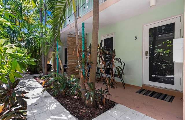1117 Meridian Ave